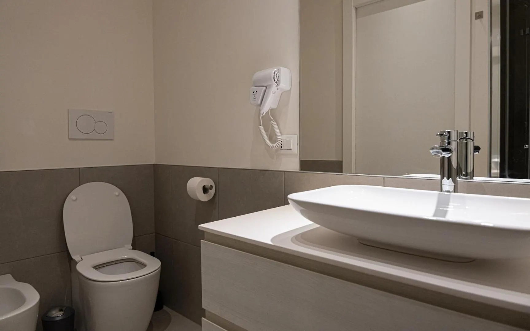 Porta Nuova - Casa Vacanze Ai Mille - 6 Bergamo Apartmán